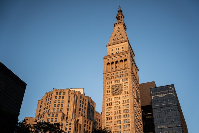 Flatiron Gilded Age Walking Tour: Architecture, Scandals, & Food - Who Should Consider This Tour?