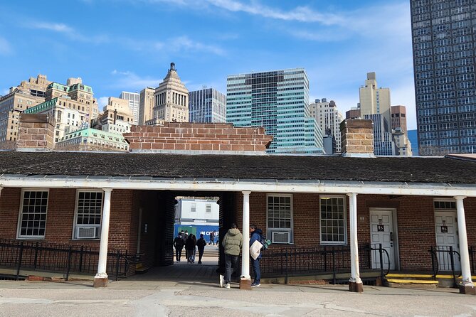 Unexpected Wall Street Walking Tour - The Experience and Group Dynamics