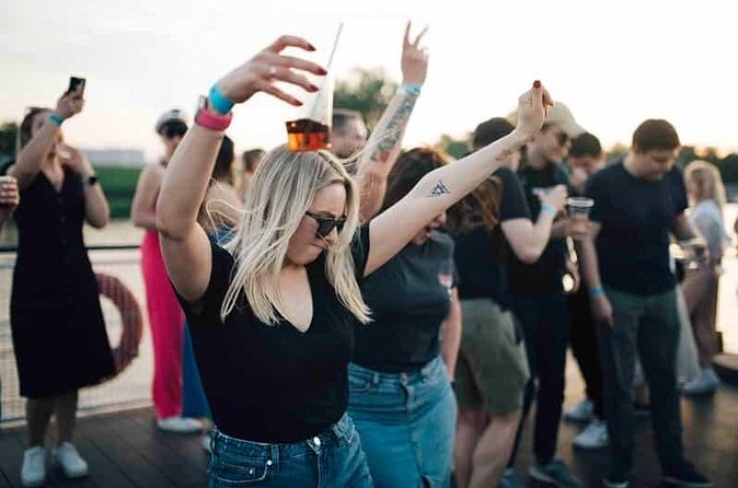 New York City Blue Booze Cruise Experience - Practical Details and Tips