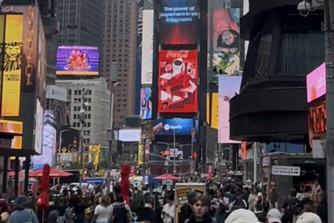 "International Express" 7 Train Ultimate Authentic NYC Experience - The Sum Up