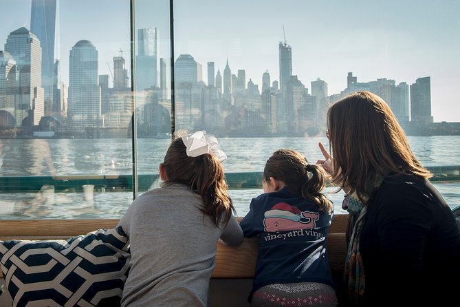 New York City Holiday Brunch Cruise on Classic Boat - The Sum Up