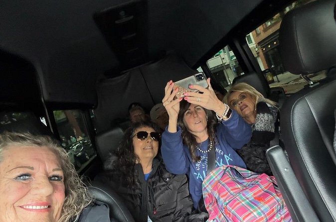 One - Way Transfer from Pier 66 to SeaTac international Airport - The Sum Up