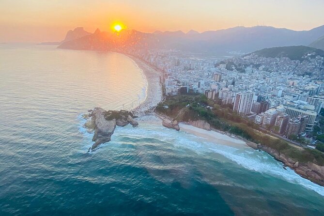 Helicopter tour in Rio de Janeiro - 20 Minutes - Helicopter Tour in Rio de Janeiro - 20 Minutes