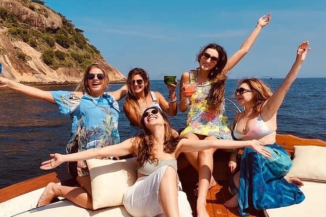 Private Boat Tour In Rio  Tour With Barbecue and Drinks - Authentic Experiences and Scenic Highlights from Reviews