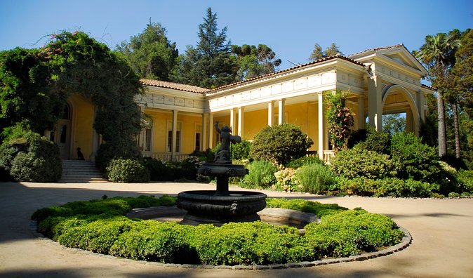 PRIVATE TOUR: 3 most famous wineries on 1 day from Santiago - Full Winetasting - A Complete Day of Chilean Wine at Three Iconic Wineries