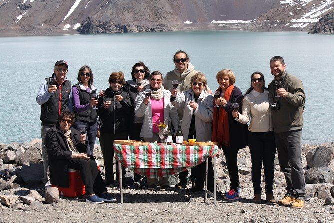 Andes Day Lagoon - Embalse del Yeso, Cajón del Maipo. - A Scenic Day in the Andes: What to Expect