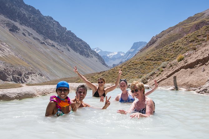 Volcano & Hotsprings 4K from Santiago Private Tour - Key Points