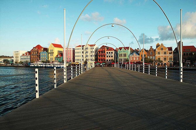 Dushi vibes Curaçao Highlights & Beach - Exploring Willemstad: The Heart of Curaçao