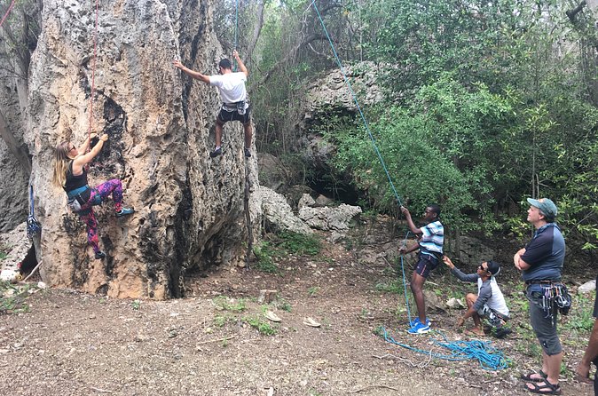 Half day Climbing Trip at the Tafelberg, Curaçao - Who Will Love This Tour?