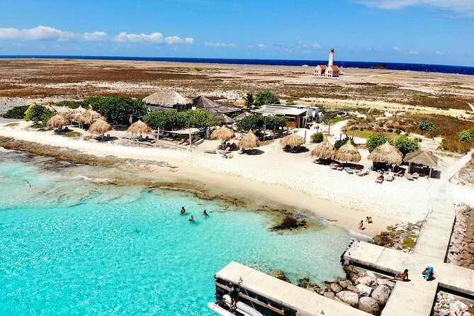 Klein Curacao Superyacht and Beach house - A Closer Look at the Klein Curacao Superyacht and Beach House Experience