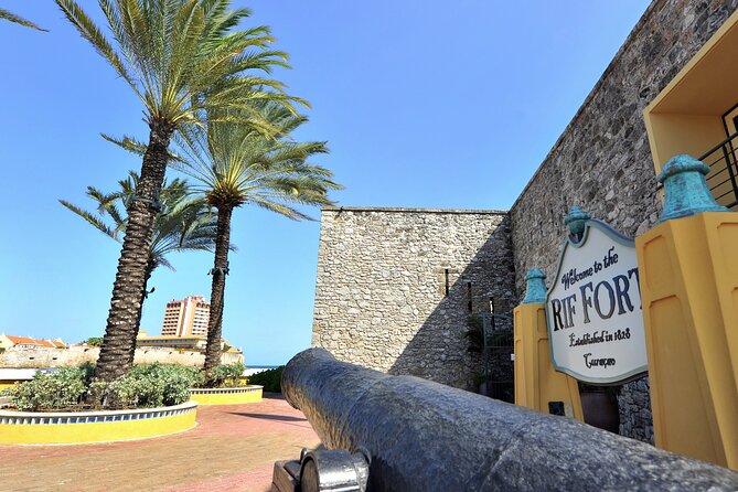 Shop and Beach Guided Tour in Curacao City - Who Should Consider This Tour?