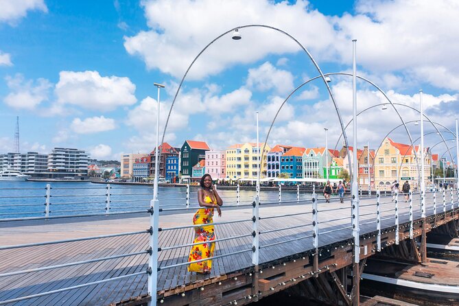 A Must for Instagram! Iconic Swinging Old Lady Bridge Drone Shoot - A Must for Instagram: Iconic Swinging Old Lady Bridge Drone Shoot