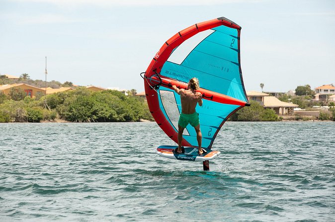 Private Wing Foil Lessons in Curacao - Duration and Group Size