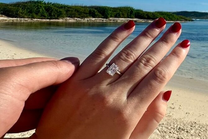 Champagne and Diamond Shopping Experience in St Maarten - Who Would Love This Tour?