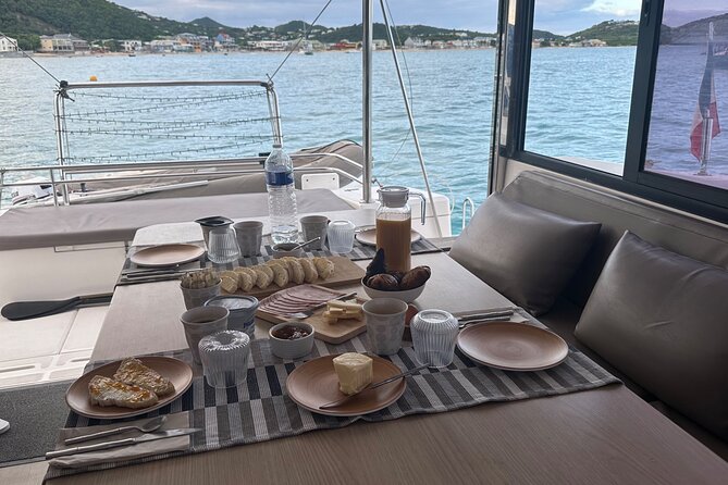 2 days 1 night by private catamaran from St Martin to St Barth - FAQ