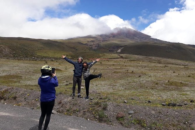 Discover Cotopaxi: All Inclusive Hiking Tour - Exploring the Itinerary in Detail