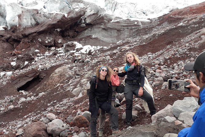 2 day 1 night tour to Cotopaxi Volcano and Quilotoa Lagoon all included - FAQs