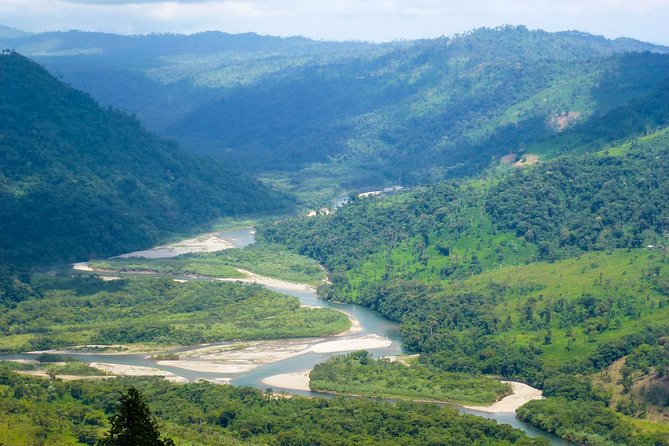 Top Ten Wonders of Ecuador Tour from Quito end in Cuenca - Key Points