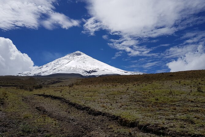 Cotopaxi and Quilotoa Volcano Tour - Lunch & Tickets included - A Closer Look at the Itinerary