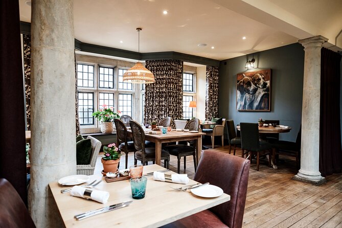 Oxford and Cotswolds Tour with Country Pub Lunch from London - Frequently Asked Questions