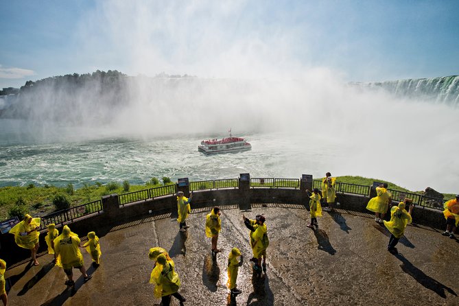 Niagara Falls Canada 3-Hour Tour w/Boat & Behind the Falls - FAQs