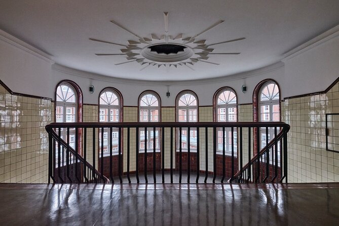 4 hour individual photo tour of Hamburg - The Experience: A Closer Look