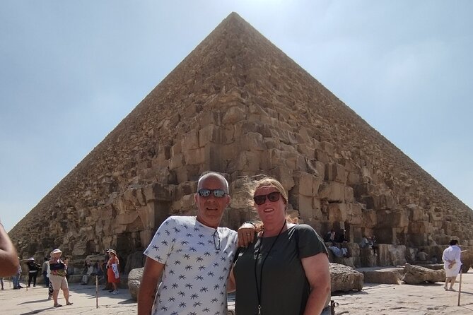 Private Tour To The Great Pyramids and Sphinx with lunch - FAQ