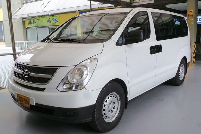 Private roundtrip transfers from SJO Intl Airport to downtown Hotels - Key Points