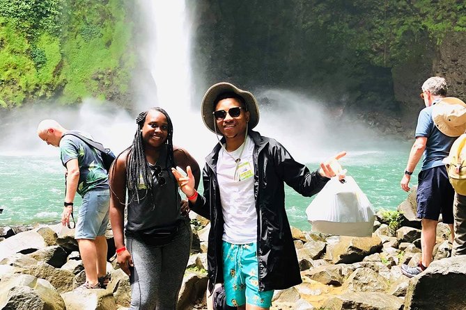 La Fortuna Waterfall & Baldi Hot Springs. Private Tour - A Closer Look at the Tour Experience
