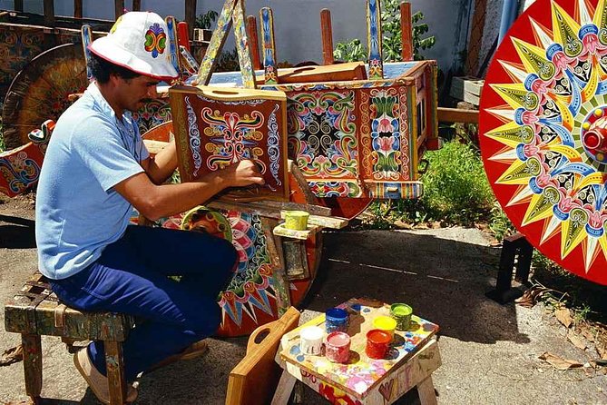 Sarchi Oxcarts & Souvenirs Shopping. Private Tour - Who Is This Tour Best For?