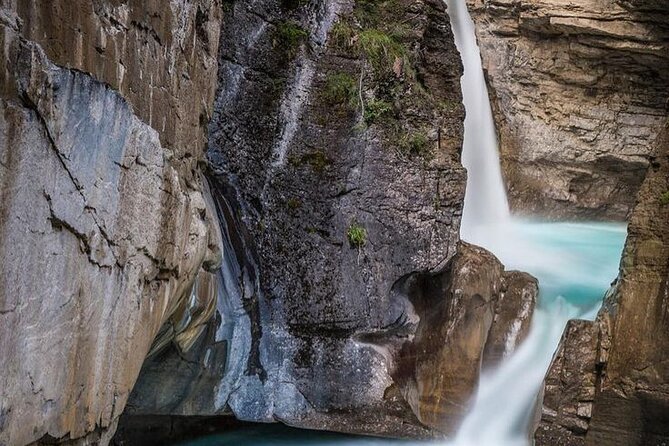 CR Natural Wonders Trek. Bajos del toro the waterfall trail + Poas volcano. - The Sum Up: Who Will Love This Tour?