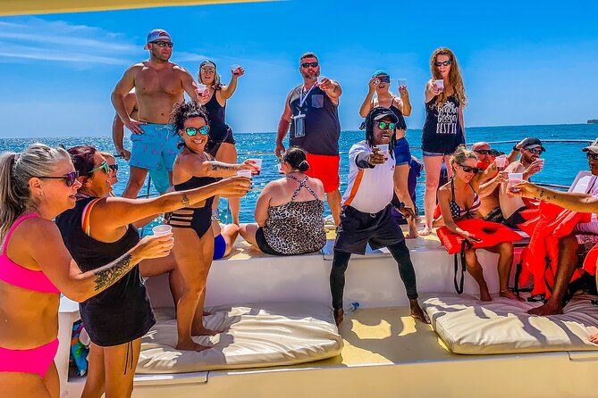 Float & Feast Private Party Cruise with Premium Buffet & Open Bar - Why We Like This Experience