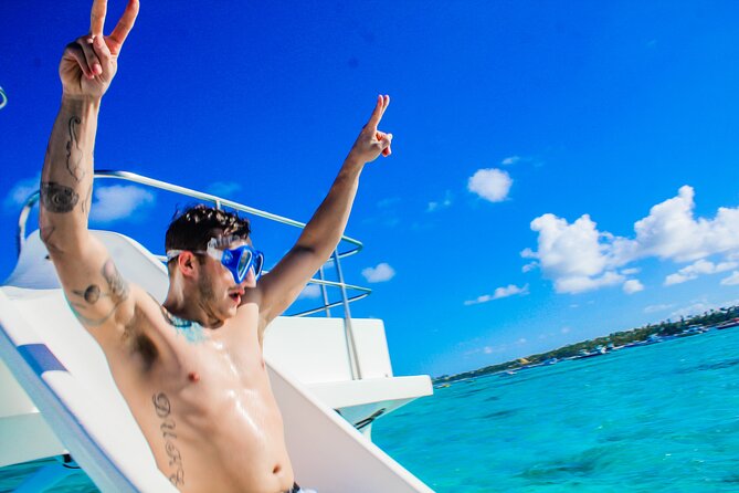 Float & Feast Private Party Cruise with Premium Buffet & Open Bar - Authentic Experiences from Guests