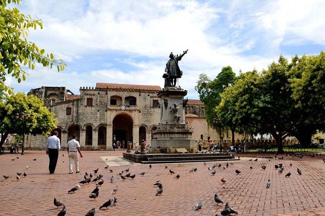 Santo Domingo City - Full Day All Inclusive Tour - Transportation and Group Size