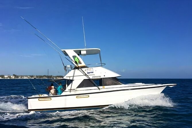 Private Fishing charter Punta Cana (Alondra) - A closer look at what this Punta Cana fishing tour offers