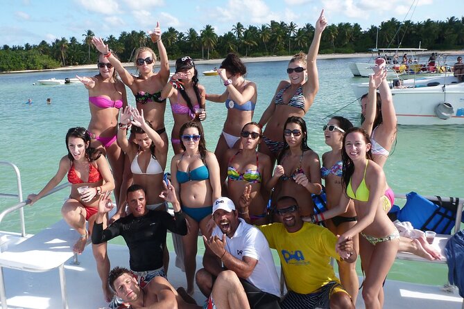 Punta Cana Catamaran Adventure: Hookah Diving, Snorkeling & Party - Transportation, Group Size, and Practicalities