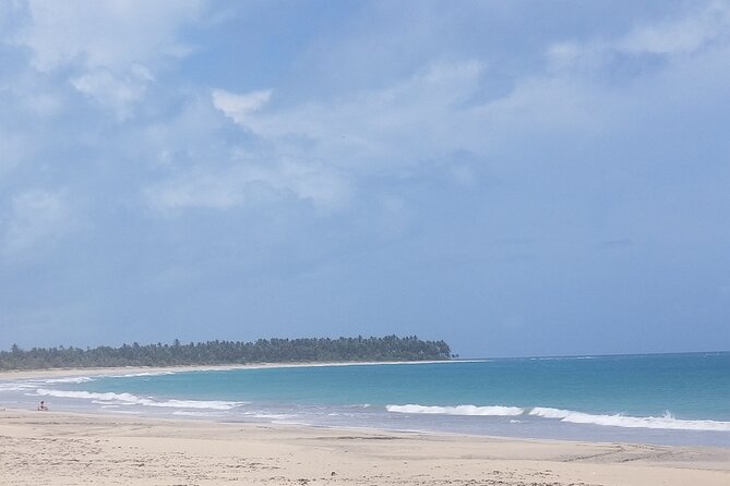 Tour to Montana Redonda and Emerald Coast Beach - FAQ