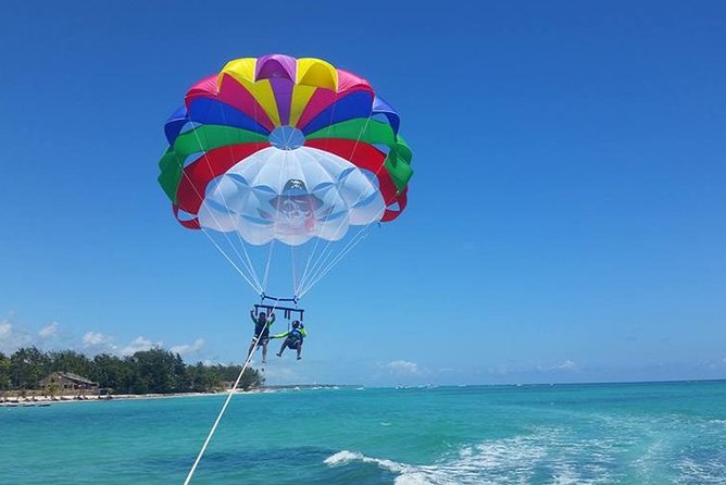 Parasailing in Punta Cana - Is It Worth the Price?