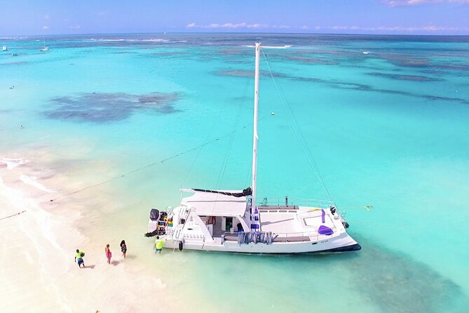 Punta Cana Uvero Alto Boat Party with Snorkel - FAQ