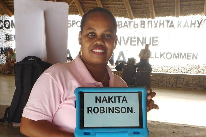 Santo Domingo Airport and Royalton Punta Cana Private Transfer - Vehicle Options and Group Comfort