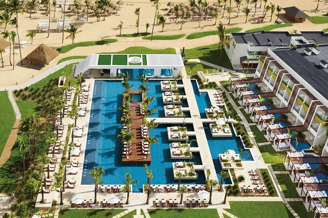 Private Transfer from Punta Cana Airport to Dreams Onyx - Who Should Book This Transfer?