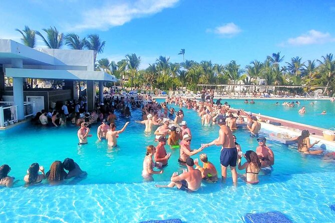 Private Transfer Punta Cana Airport to/from Riu Republica Punta Cana - Who This Transfer Service Is Best For