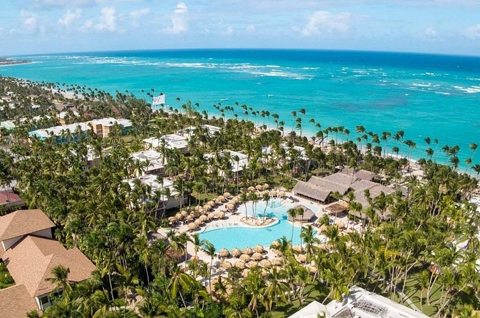 Private Transfer Punta Cana Airport to/from Grand Palladium Palace Punta Cana - Transportation and Price: Why It’s a Good Deal