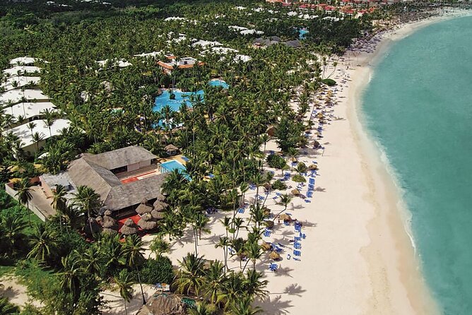 Private Transfer Punta Cana Airport to/from Melia Caribe Beach - A Practical and Comfortable Ride Between Punta Cana Airport and Melia Caribe Beach