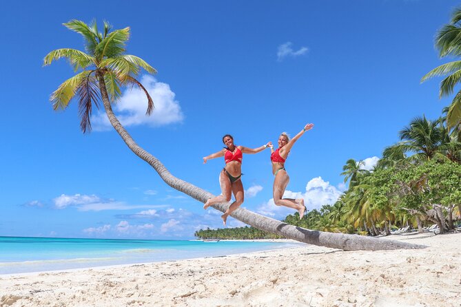 Saona Island Tour - Full Day from Punta Cana Buffet and drinks - A Full Day of Natural Beauty and Marine Wonders: Saona Island from Punta Cana