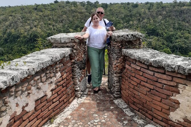 Roundtrip suv from Punta Cana airport to punta cana Hotels - Key Points