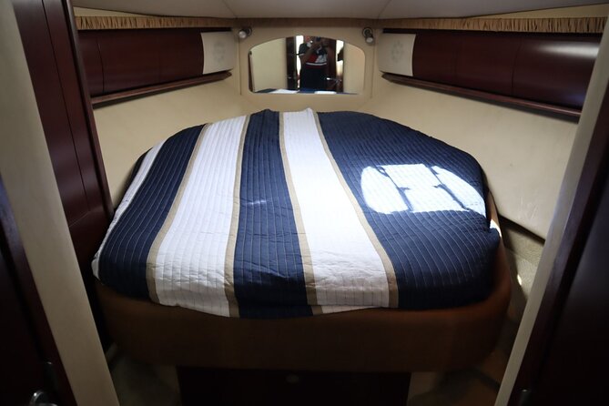 Saône VIP Island by Luxury Yacht - Who Will Love This Tour?