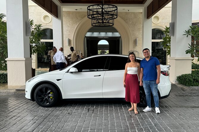 Tesla Transfer from Punta Cana to Santo Domingo - Analyzing the Tesla Transfer from Punta Cana to Santo Domingo: A Ride of Style and Comfort