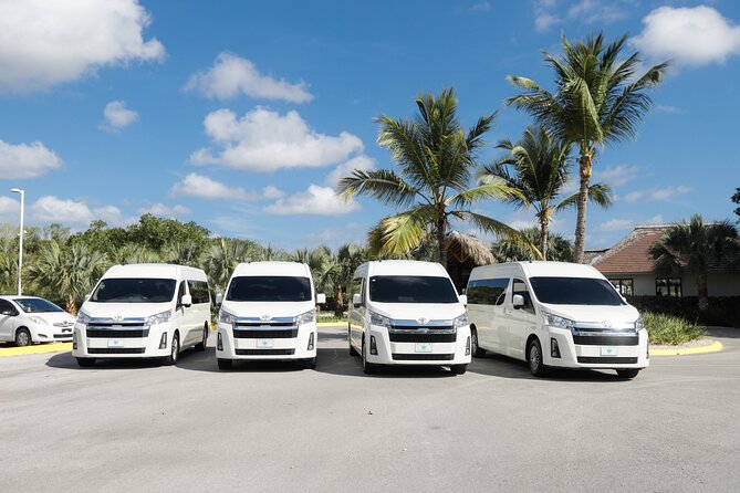Roundtrip transportation from Punta Cana airport to Uvero alto - The Ride Itself: What You Can Expect