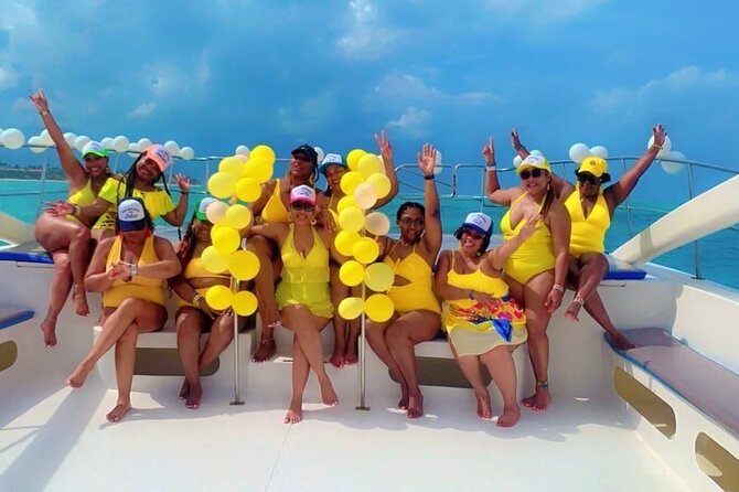 Party Boat / Catamaran Party in Punta Cana - A Deep Dive into the Punta Cana Party Boat Experience